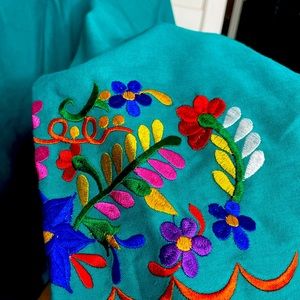 Traditional embroidered blouse 💐